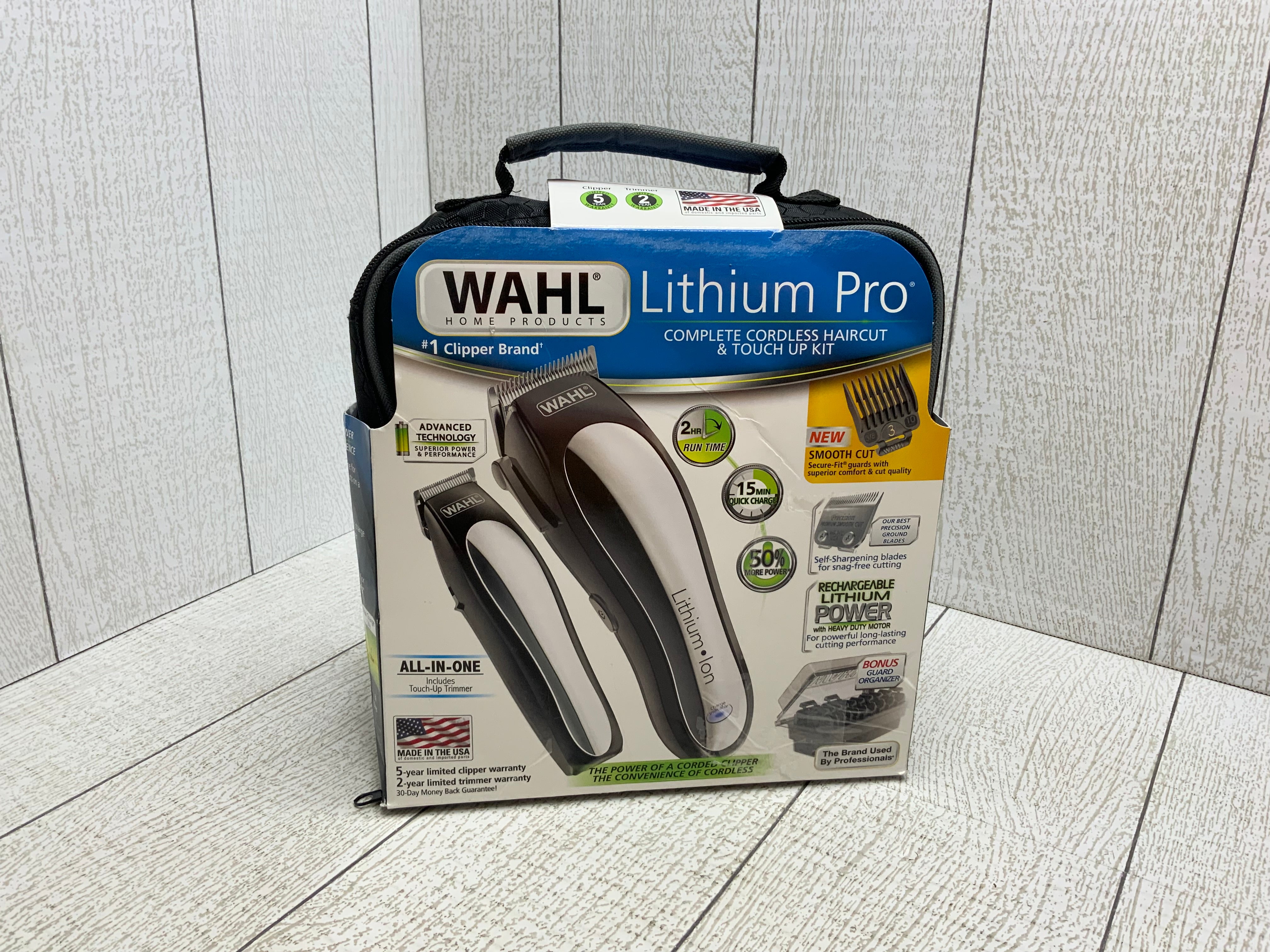 WAHL Lithium Pro Cordless Haircut & Touch Up Kit With Case, 23 Pieces (8030876401902)